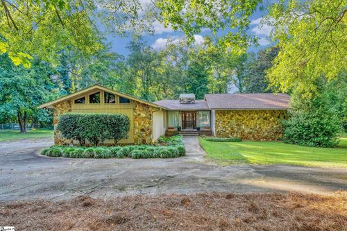 307 Seven Oaks Lane, Spartanburg, SC, 29301 | Card Image