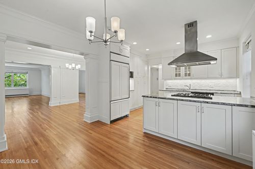 apt-b31-20 Church St, Greenwich, CT, 06830-5625 | Card Image