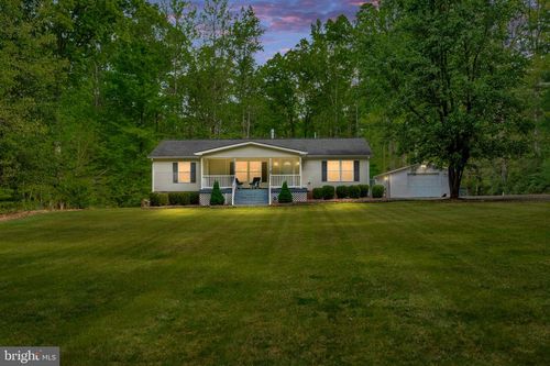 2319 Sizer Rd, BEAVERDAM, VA, 23015-2048 | Card Image