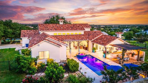 1607 Bordeaux Blanc, New Braunfels, TX, 78132-2683 | Card Image