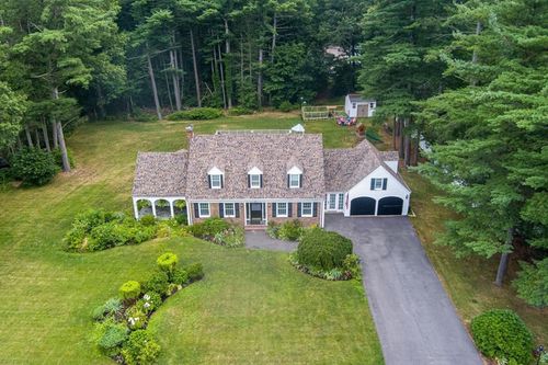 73 Sherwood Ln, Raynham, MA, 02767-1623 | Card Image