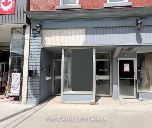 19 Dundas St E, Napanee, ON, K7R1H5 | Card Image