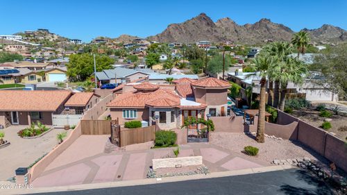 1450 E Royal Palm Rd, Phoenix, AZ, 85020-3862 | Card Image