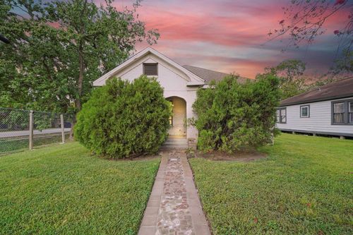 5307 Crane St, Houston, TX, 77026-4180 | Card Image