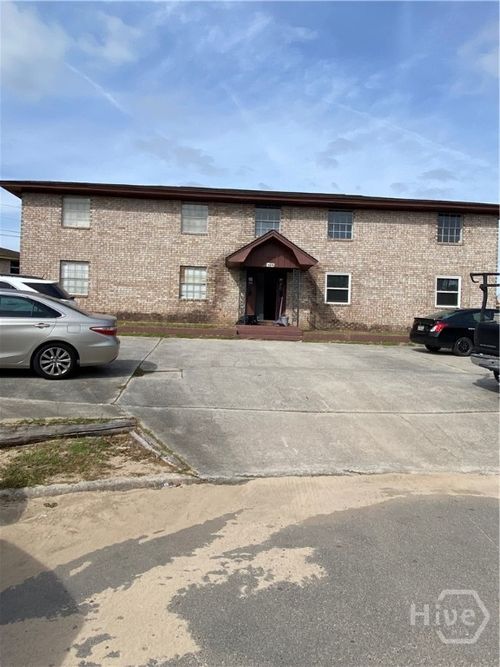 d-113 Woodhouse Ln, savannah, GA, 31406-7173 | Card Image