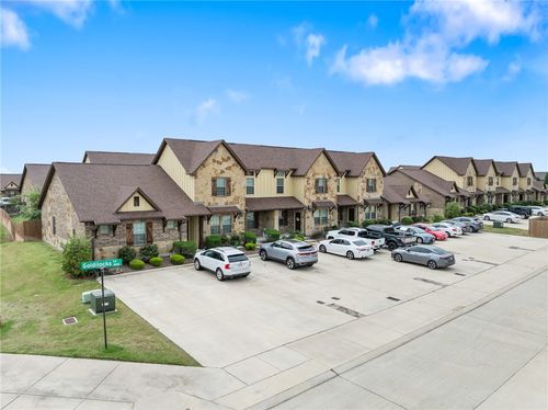 407 Goldilocks Ln, College Station, TX, 77845-7776 | Card Image