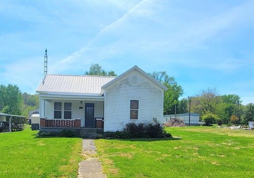 830 Main St, Centertown, KY, 42328-9794 | Card Image