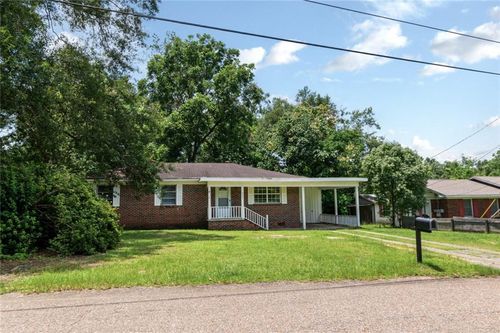 325 Alpine St, Chickasaw, AL, 36611-2434 | Card Image