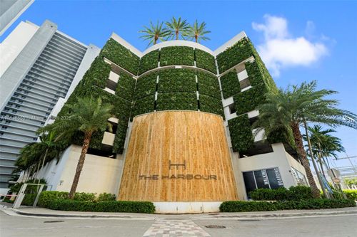 unit-521-16385 Biscayne Blvd, Aventura, FL, 33160-5457 | Card Image