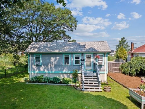 13 Elcott Rd, Quincy, MA, 02169-2603 | Card Image