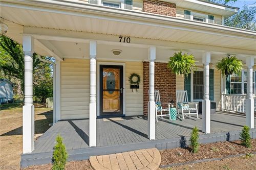 710 Delmont St, High Point, NC, 27262-3816 | Card Image