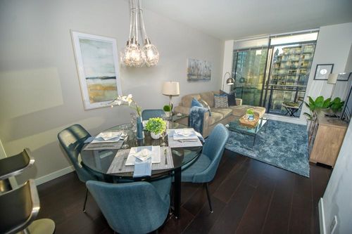 1802-788 Richards St, Vancouver, BC, V6B0C7 | Card Image