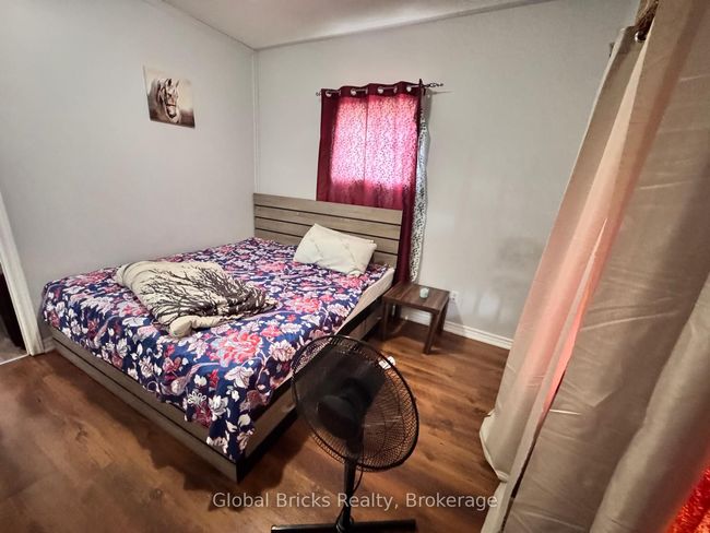 4493 Jepson St, House other with 5 bedrooms, 2 bathrooms and 2 parking in Niagara Falls ON | Image 23