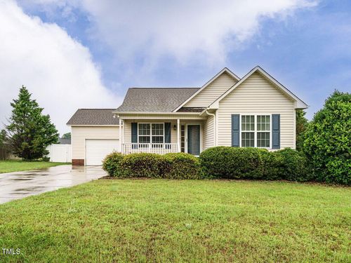 253 Middle Landing Dr, Smithfield, NC, 27577-8755 | Card Image