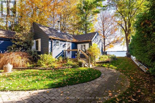3211 Crescent Bay Road, Severn (Washago), ON, L0K2B0 | Card Image