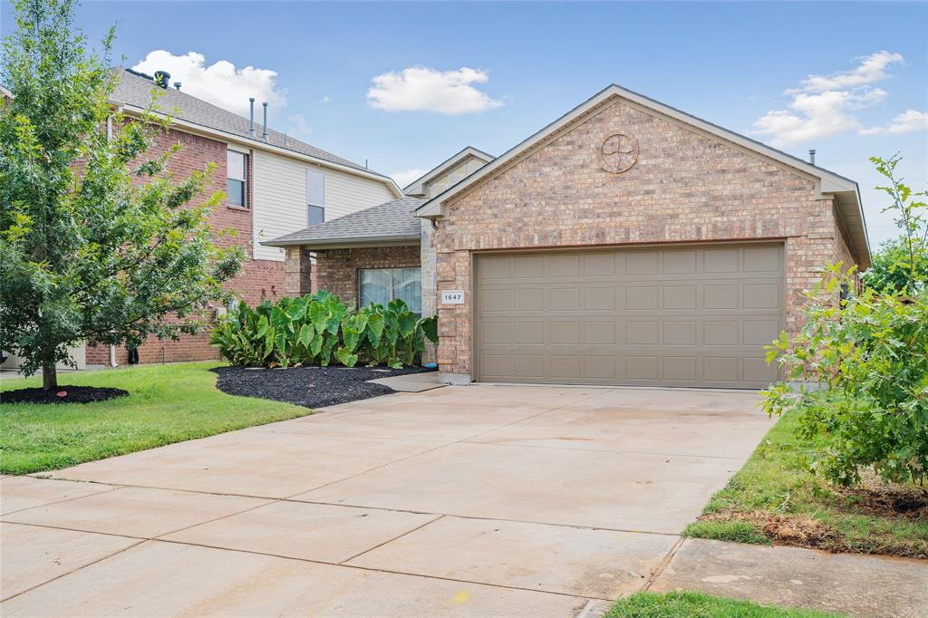 Secretariat Ln, Irving, TX 75060