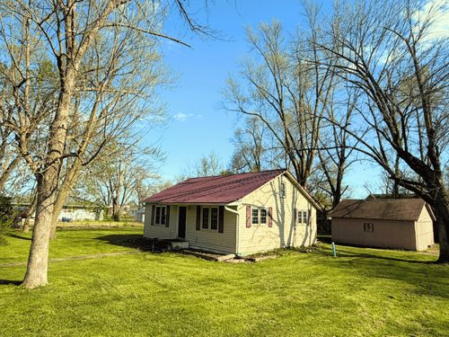 302 Praire St, AUXVASSE, MO, 65231-1614 | Card Image