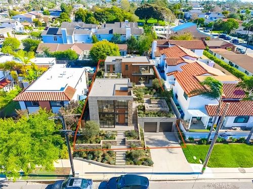 1586 Orange, Costa Mesa, CA, 92627 | Card Image