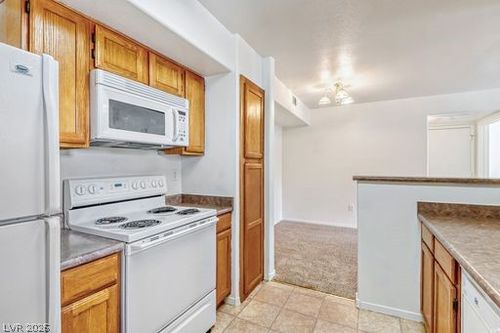 2172-7255 W Sunset Rd, Las Vegas, NV, 89113-1915 | Card Image
