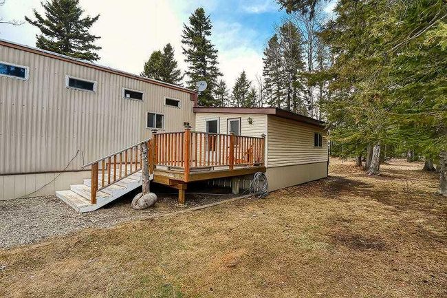 33122 Range Road 50, Home with 4 bedrooms, 2 bathrooms and null parking in Sundre AB | Image 5