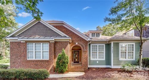 21307 Island Forest Dr, Cornelius, NC, 28031-7131 | Card Image