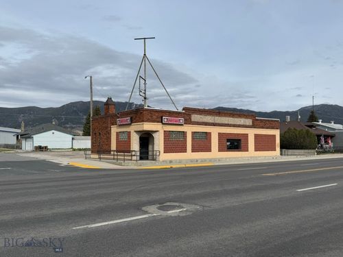1700 Harrison Ave, Butte, MT, 59701-5404 | Card Image