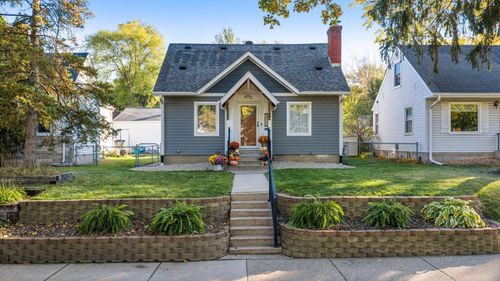 5649 43rd Ave S, Minneapolis, MN, 55417-3006 | Card Image