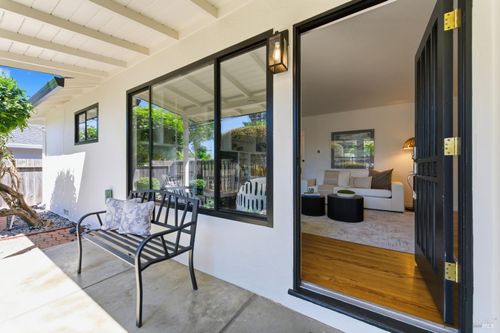 1130 Shetler Ave, Napa, CA, 94559-4224 | Card Image