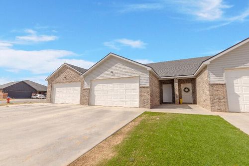 1203 N Evanston Ave, Lubbock, TX, 79416-2631 | Card Image