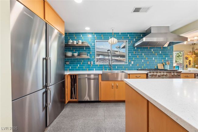 3586 Spencer St, House other with 3 bedrooms, 3 bathrooms and null parking in Las Vegas NV | Image 11
