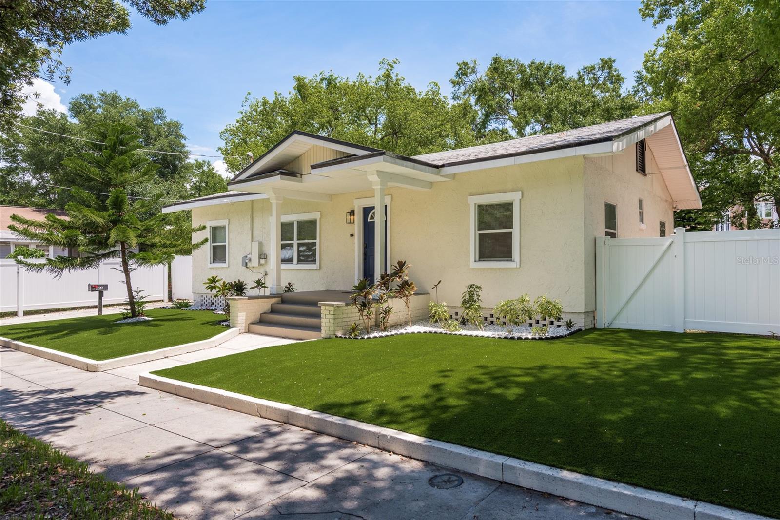 Residential Lease in TAMPA 2