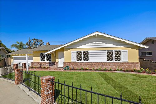 278 N Citrus St, Orange, CA, 92868-2535 | Card Image