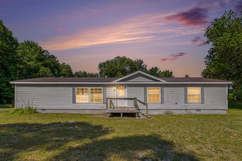 7426 2nd St, Thompsonville, MI, 49683-9460 | Card Image