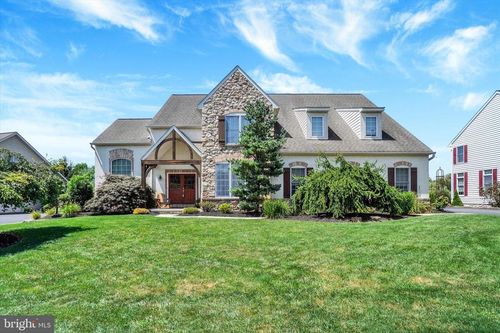 257 Kreidler Ave, York, PA, 17402-4980 | Card Image