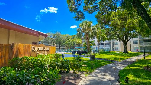 318-2650 Nw 49th Ave, Lauderdale Lakes, FL, 33313-2690 | Card Image