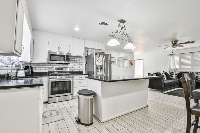 904 Tulane St, House other with 3 bedrooms, 2 bathrooms and null parking in Lubbock TX | Image 5