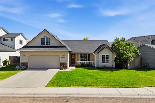 2720 Stoll Ct, Caldwell, ID, 83607-5053 | Card Image