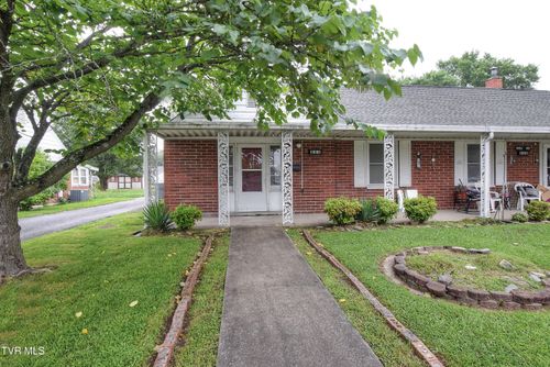 518 W Sullivan St, Kingsport, TN, 37660-3643 | Card Image