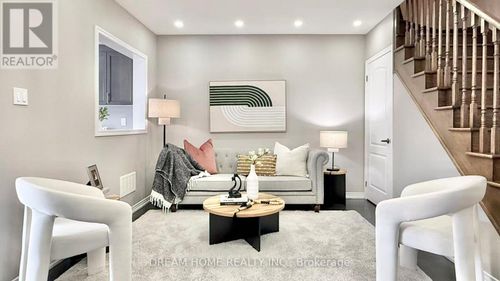 24 Spofford Drive, Whitchurch-Stouffville (Stouffville), ON, L4A4R1 | Card Image