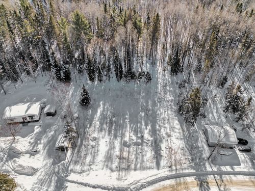 219 Doe Lake Rd, Katrine, ON, P0A1L0 | Card Image