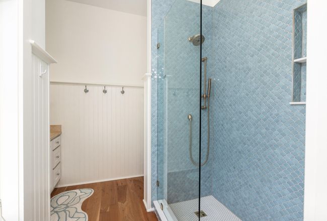 Bathroom 3 | Image 32