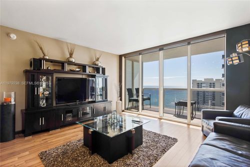 apt-2105-1830 S Ocean Dr, Hallandale Beach, FL, 33009-7695 | Card Image