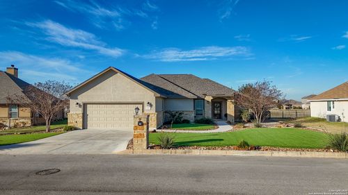 133 Fairway Dr, Floresville, TX, 78114 | Card Image