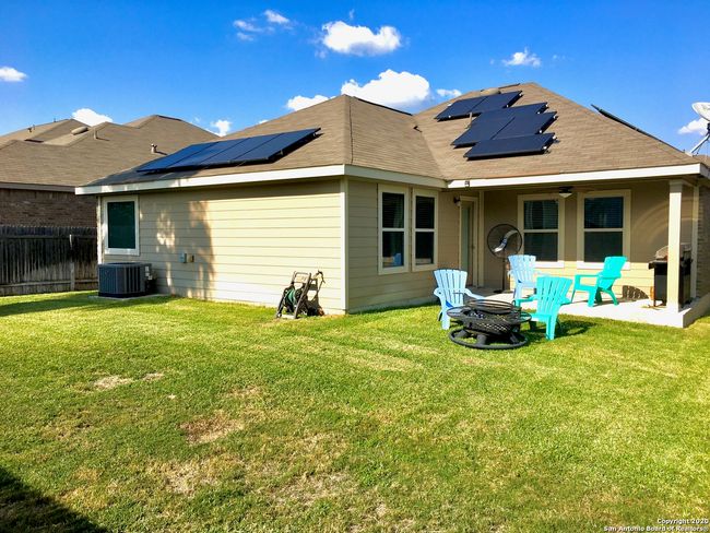 105 Buckskin Way, House other with 3 bedrooms, 2 bathrooms and null parking in Cibolo TX | Image 8