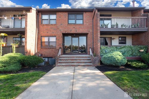 b-135 Beverly Hill Ter, Woodbridge, NJ, 07095 | Card Image