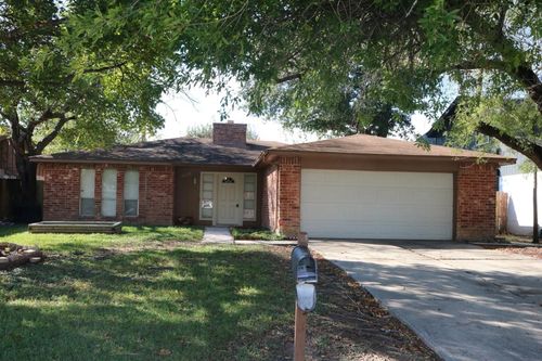 8619 Parasol Ln, Houston, TX, 77064-8103 | Card Image