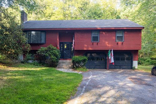 28 Kings Row, Ashland, MA, 01721-1049 | Card Image