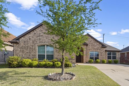 208 Hitching Post Rd, Red Oak, TX, 75154-2730 | Card Image
