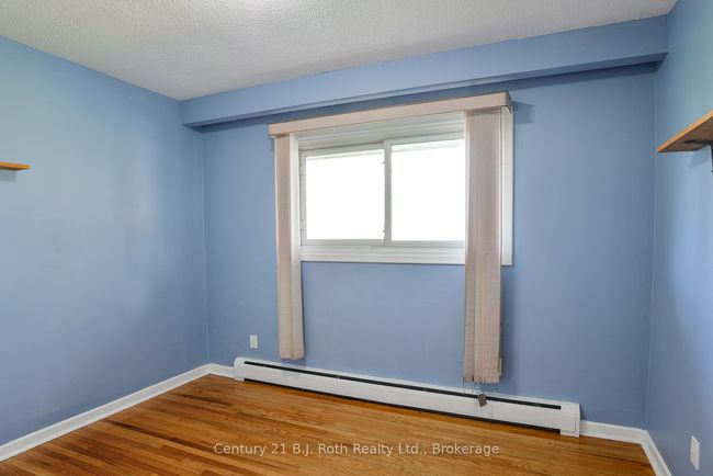 B32405 Thorah Sideroad, House other with 4 bedrooms, 2 bathrooms and 8 parking in Beaverton ON | Image 12