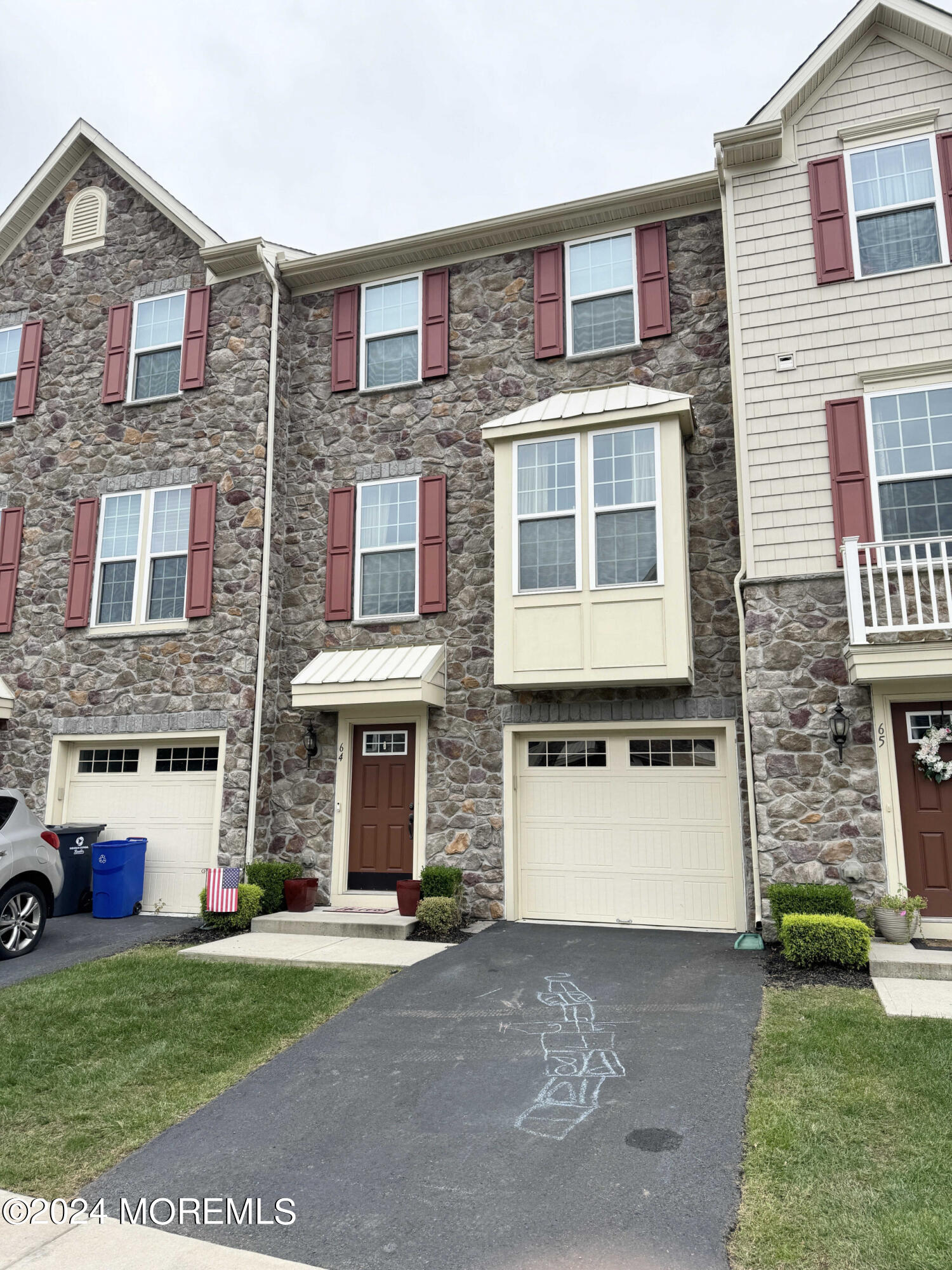 Phillip E Frank Way, Cliffwood, NJ 07721
